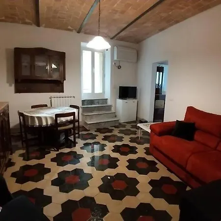 Casa Mays Fantastico